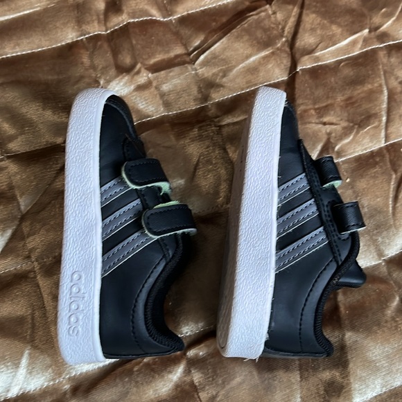 adidas Vl Court 2.0 Cmf Inf Black/Grey/Green Infant Shoes - Picture 5 of 8